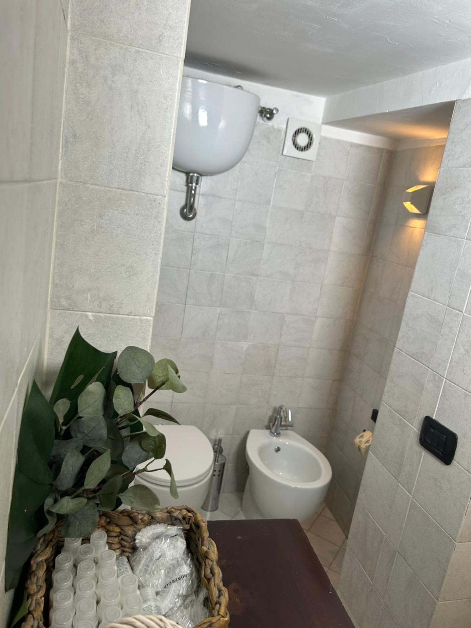 Garden House Trastevere Рим Экстерьер фото